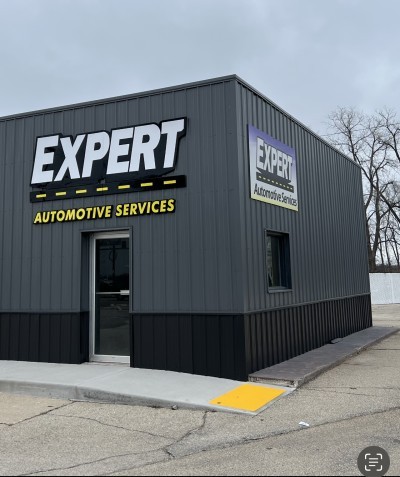 Expert Automotive Services & 24 Hour Towing