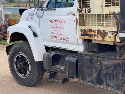 Smets Auto and Metal Removal