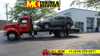 MKE TOWING & RECOVERY 24/7, Milwaukee, Wisconsin