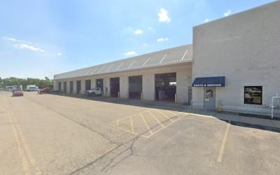 Lynch Truck Center Service