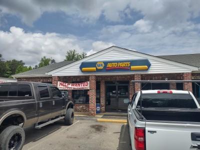 NAPA Auto Parts, Fort Powhatan, Virginia