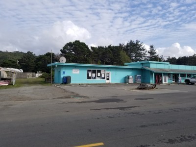 Nesika Beach Market