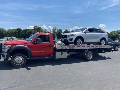 Mandingo towing and service, LLC, Malden-on-Hudson, New York