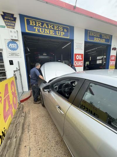 Salhani Auto Service & Sales Emissions & State Inspection Station, Philadelphia, Pennsylvania