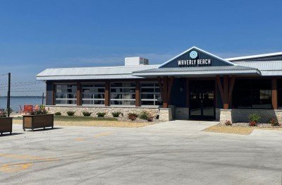 Waverly Beach Bar & Grille