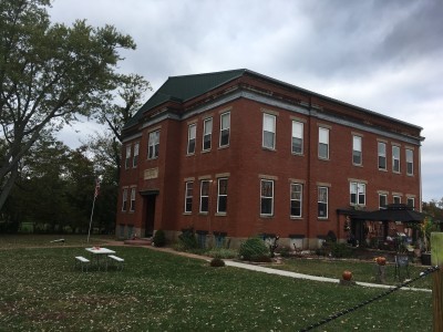 Schoolyard Winery