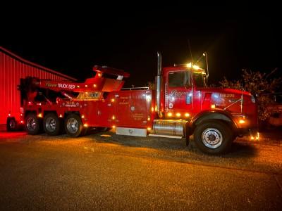 Poppe Truck Service and Towing, Adena, Ohio