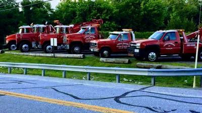 Lock's Garage Inc. 24 HOUR TOWING