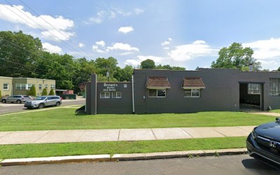 Brown's Auto
