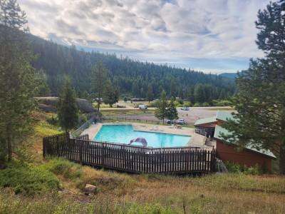 Lolo Hot Springs Pools Resort