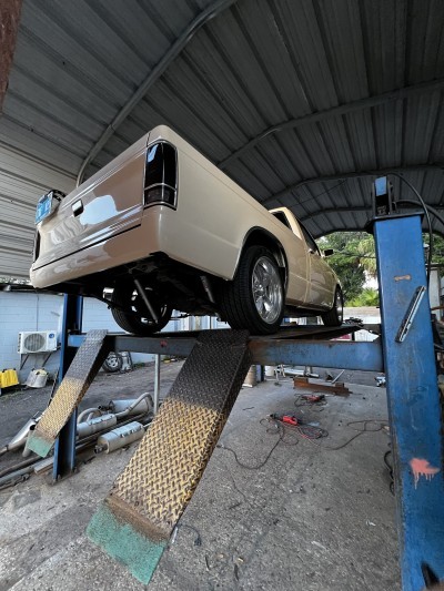 Mark Mc Elwain Custom Exhaust