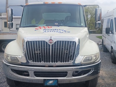 Malakin Motors LLC - Repair, Towing and Sales