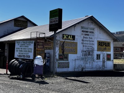Economy Towing & Truck Repair Shop - Towing Truck