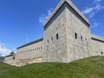 Fort Trumbull State Park and Museum
