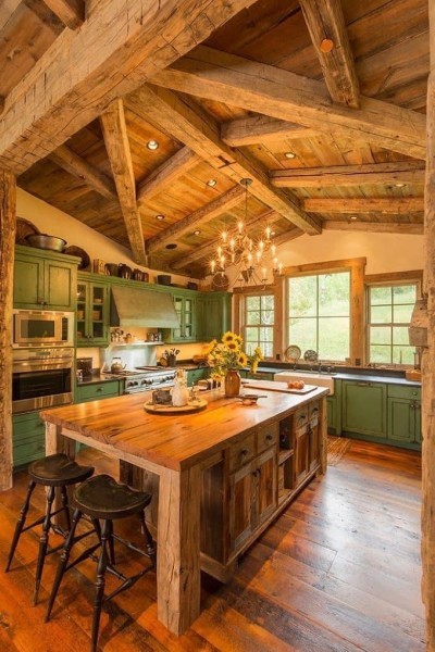 Antique Reclaimed Lumber