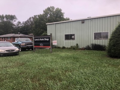 Larry's Auto Shop