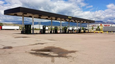 Tomahawk Auto & Truck Plaza
