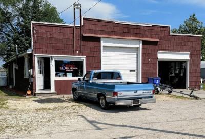 Chuck Wayne Auto Repair, Millsboro, Delaware