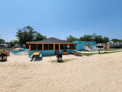 Charlestown Manor Beach And Campground