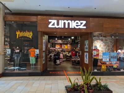 Zumiez, Jersey City, New Jersey