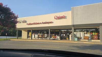 Odd Balls Collectibles & Claire’s Antiques, Richmond Heights, Virginia