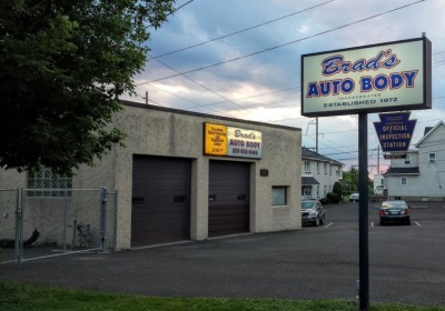 Pioneer Auto Body & Repair