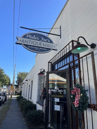 Picker Joe's Antique Mall & Vintage Market, Savannah, Georgia