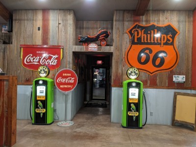 The Yarmouth Filling Station Bar & Grill