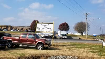 Macon Auto Repair, Lafayette, Tennessee