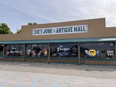 Sue's Junk & Antique Mall, Huntington, West Virginia