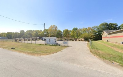 Brownsburg Yard Waste Recycling Center (cash or check only)