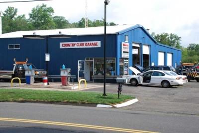 Country Club Garage, Wallingford, Connecticut