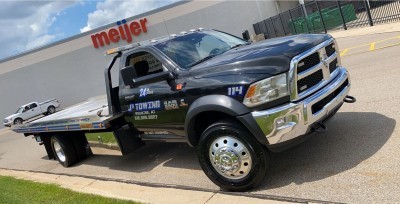 J's Towing