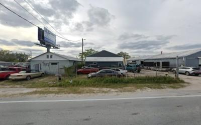 Automotive Repair Lobby and Towing, Winter Haven, Florida