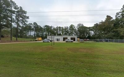 CATT'S COLLISION AND CUSTOMS, De Kalb, Mississippi