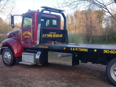 K & M Towing LLC