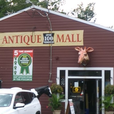 Backroads Antiques