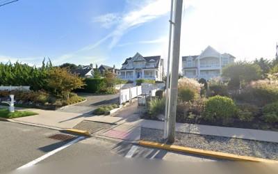 Mantoloking Public Beach access, Mantoloking, New Jersey