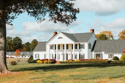 Seven Paths Manor