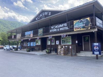 Yokum's Store