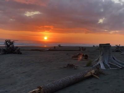 Leo's Vehicles, Yakutat, Alaska
