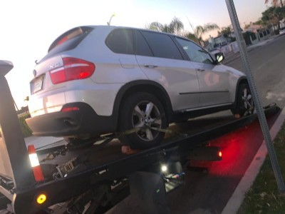 Lona's Wrecker Service