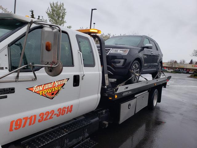Fast and Speedy Towing LLC, Portland, Oregon