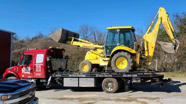 Hank's Towing Service