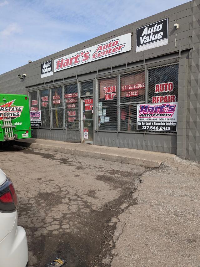 Hart's Auto Center, Indianapolis, Indiana