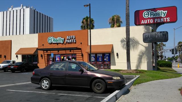 O'Reilly Auto Parts, Compton, California