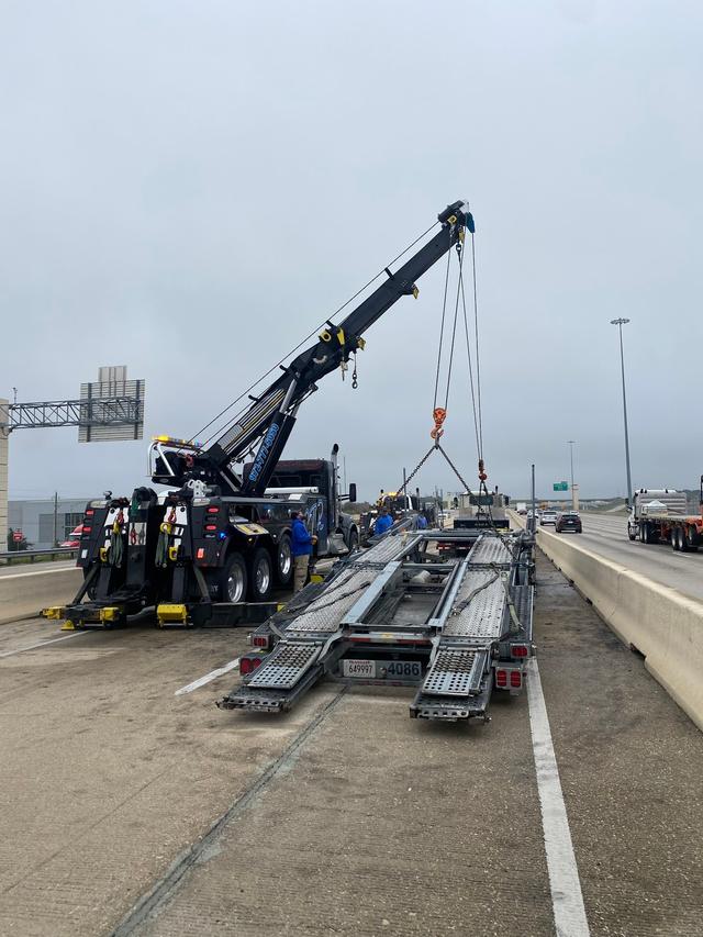 CTR Towing Services - Flatbed, Heavy Duty & Semi Tractor Trailer Towing, Dallas, Texas