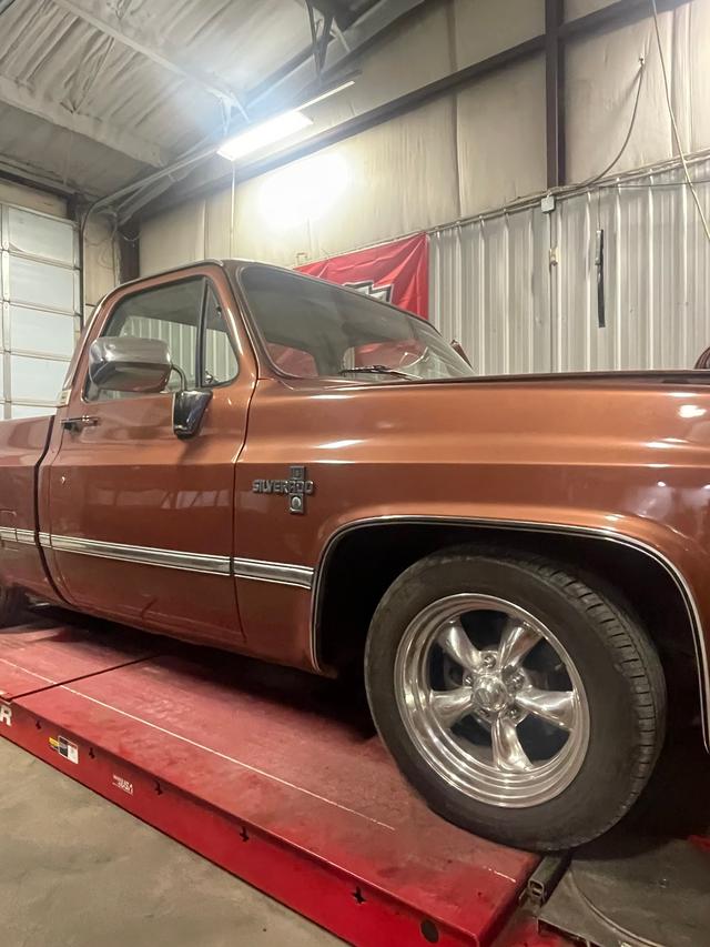 Karr's Auto & Tire