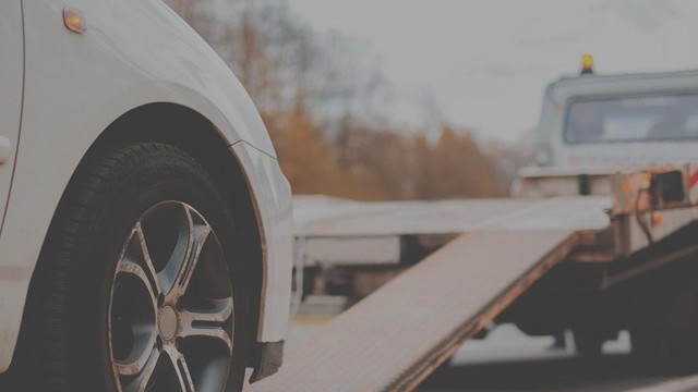 Bell's Towing - Cars, Heavy Duty Tow & Recovery