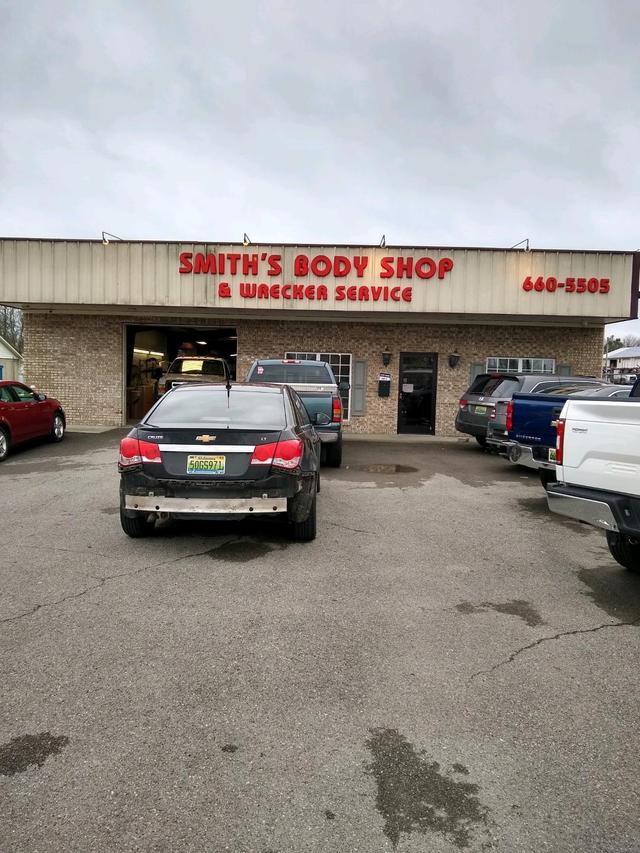 Smith's Body Shop & Wrecker Service, LLC